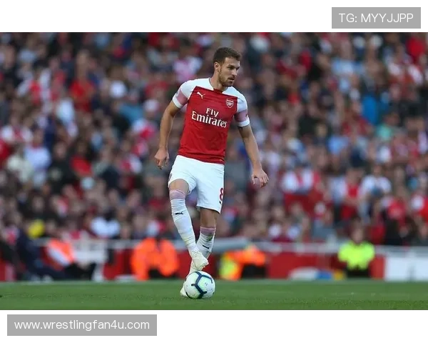 弗拉霍维奇：从佛罗伦萨天才到尤文锋线核心的生涯全景复盘